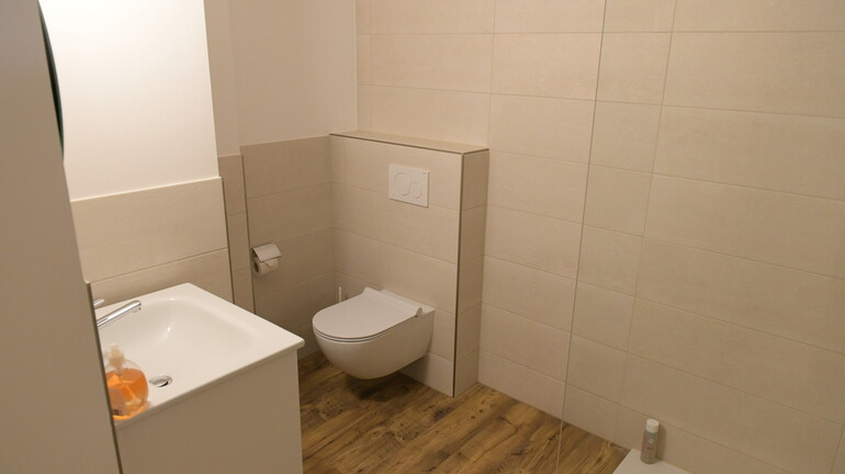 Toilettes appart 4