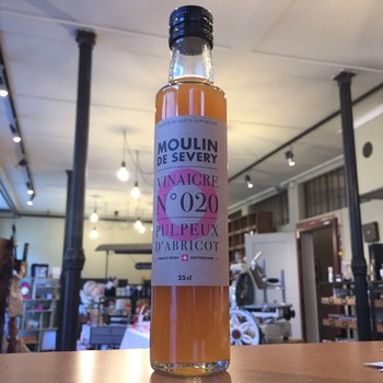 Vinaigre aigre doux d'abricots à la saveur originale